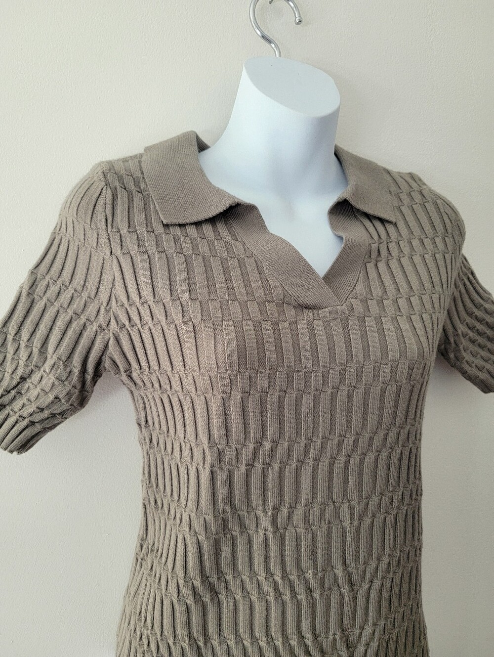 🍁 Allie Rose Textured Knit Polo Top in Olive Green Small